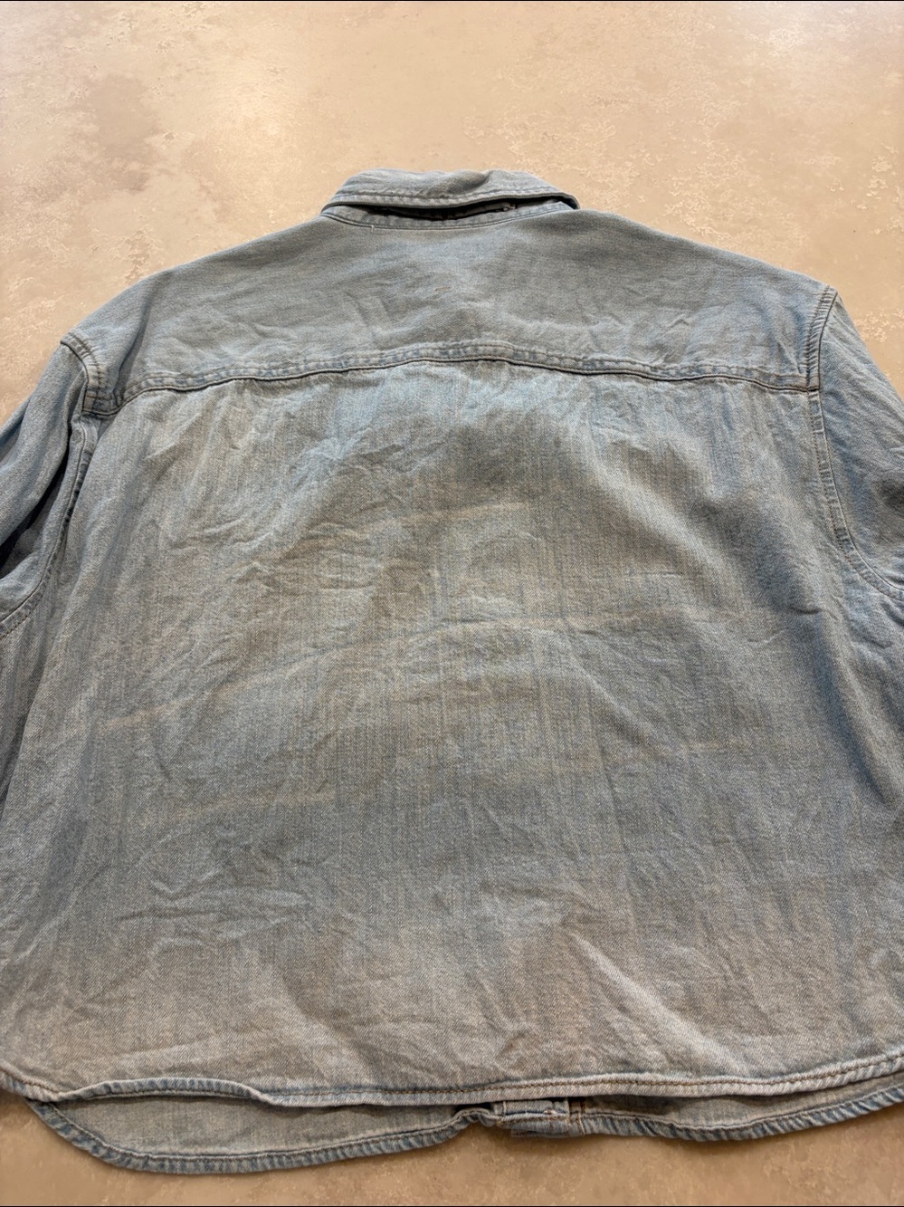 BR cropped denim shirt - Picture 5 of 8